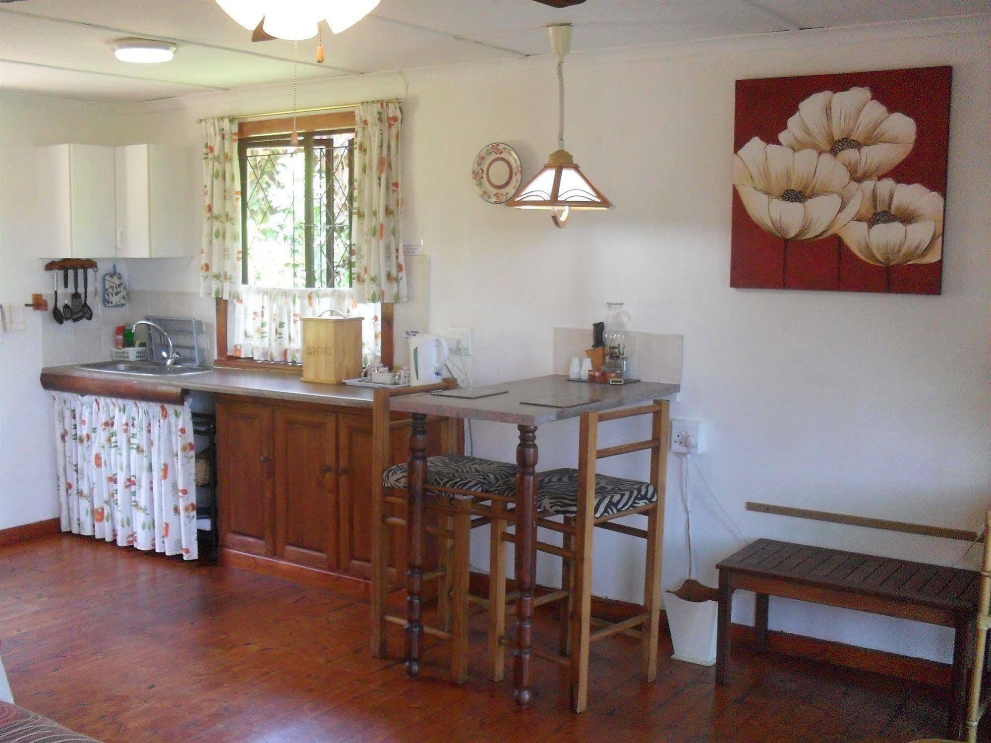 Zuider Zee Guest House Ballito Exterior photo